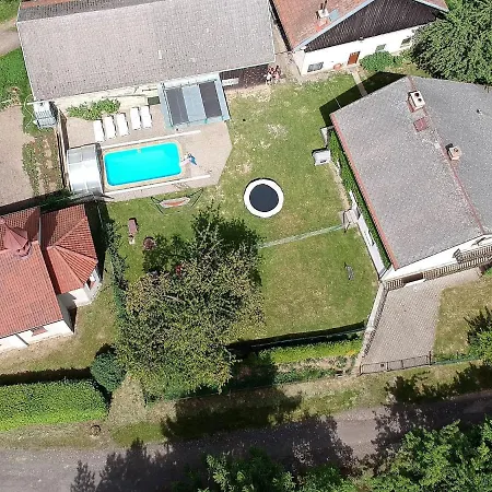 Hébergement de vacances In Zelenecka Lhota With Private Pool