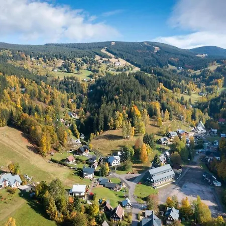 Hébergement de vacances In Zelenecka Lhota With Private Pool Liban